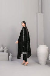 3-PC Unstitched Fancy Embroiedere Velvet Velvora By Tawakkal Fabrics | D-4927